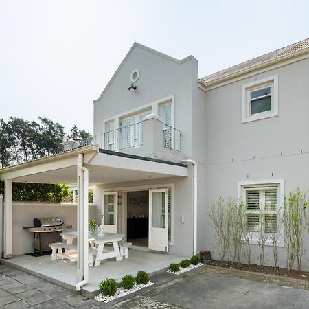 The Tram Home Stay Franschhoek Bagian luar foto