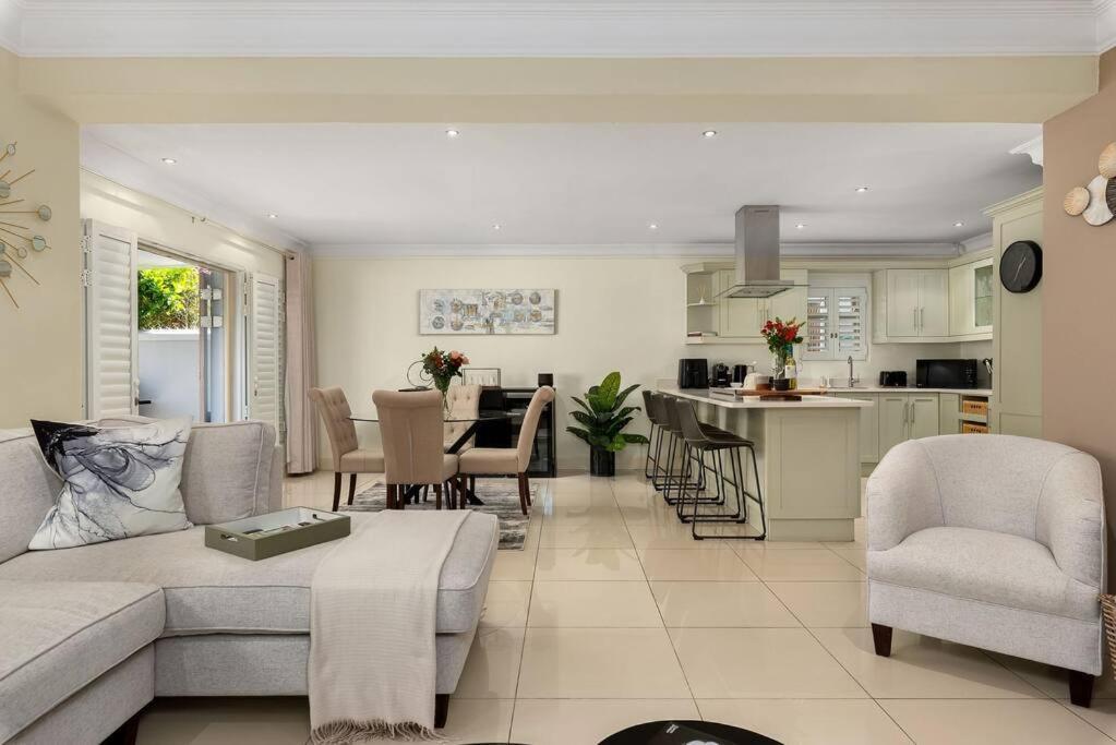 The Tram Home Stay Franschhoek Bagian luar foto